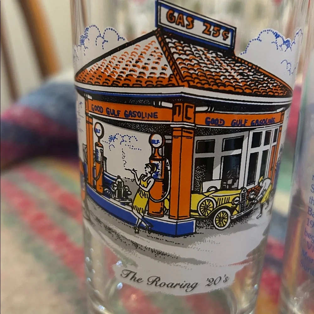 Vintage Gulf Oil The Gulf Roaring 20's Glass Set